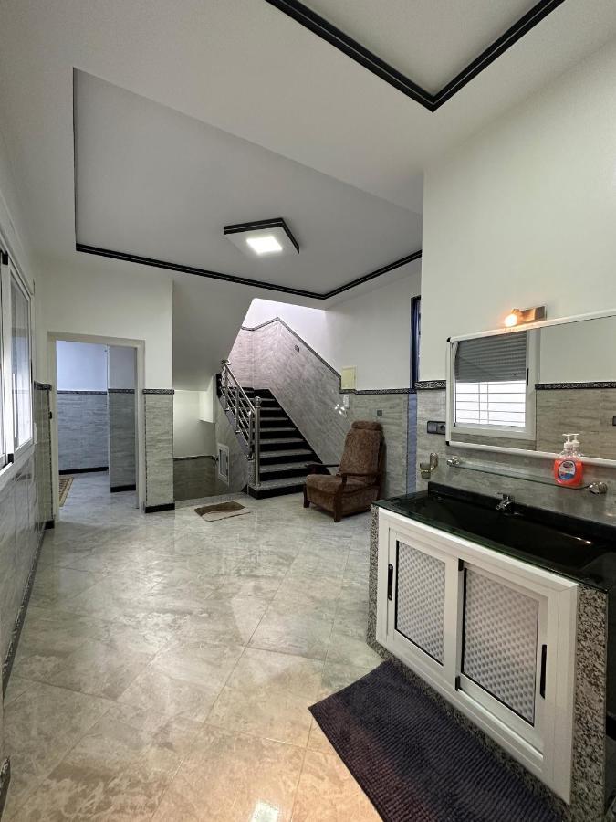 Bel Appartement 1Er Etage Confortable Pres De La Plage - Specialement Pour Familles Saïdia Екстериор снимка